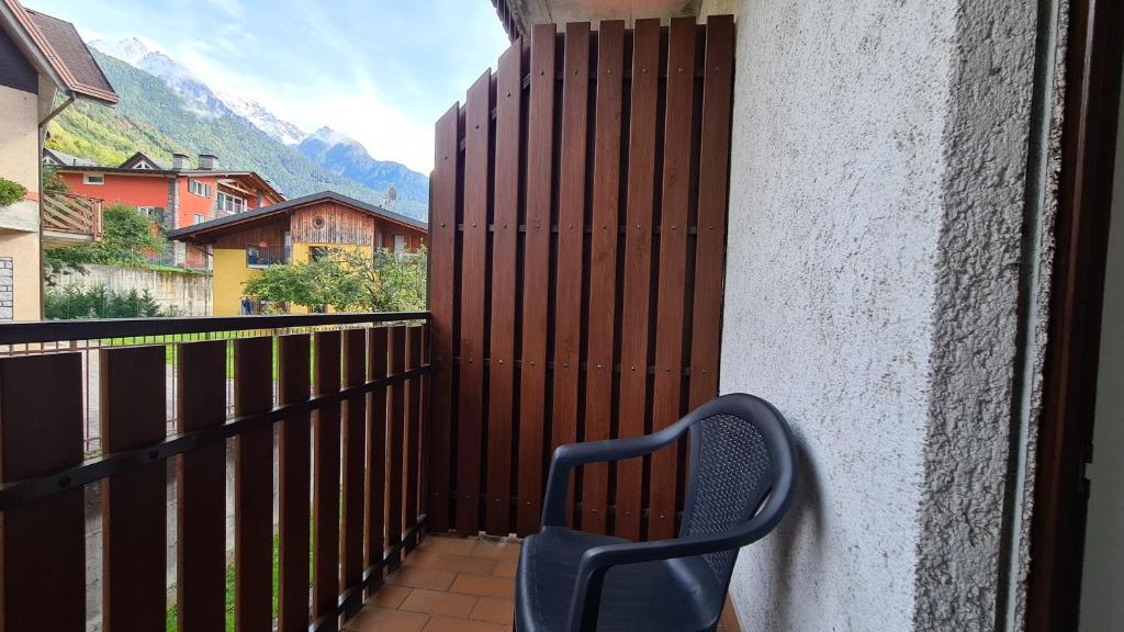 Nespecifikovaný výhled na hory nebo výhled na hory při pohledu z hotelu