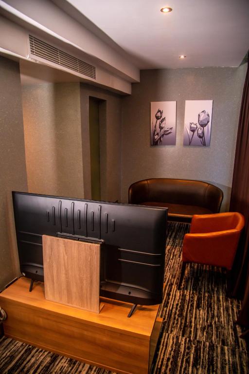 Posezení v ubytování Golden Tulip Lekki
