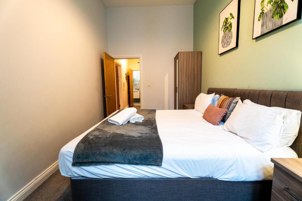 Converted Chapel Swansea King Bed Sleeps 4 9, Swansea – Updated 2024 Prices
