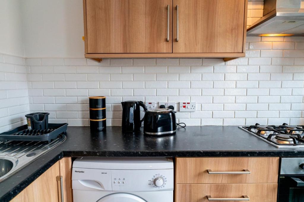 Fotografie z fotogalerie ubytování Cozy Urban | Retreat Modern 1BR | Free Parking v destinaci Bristol