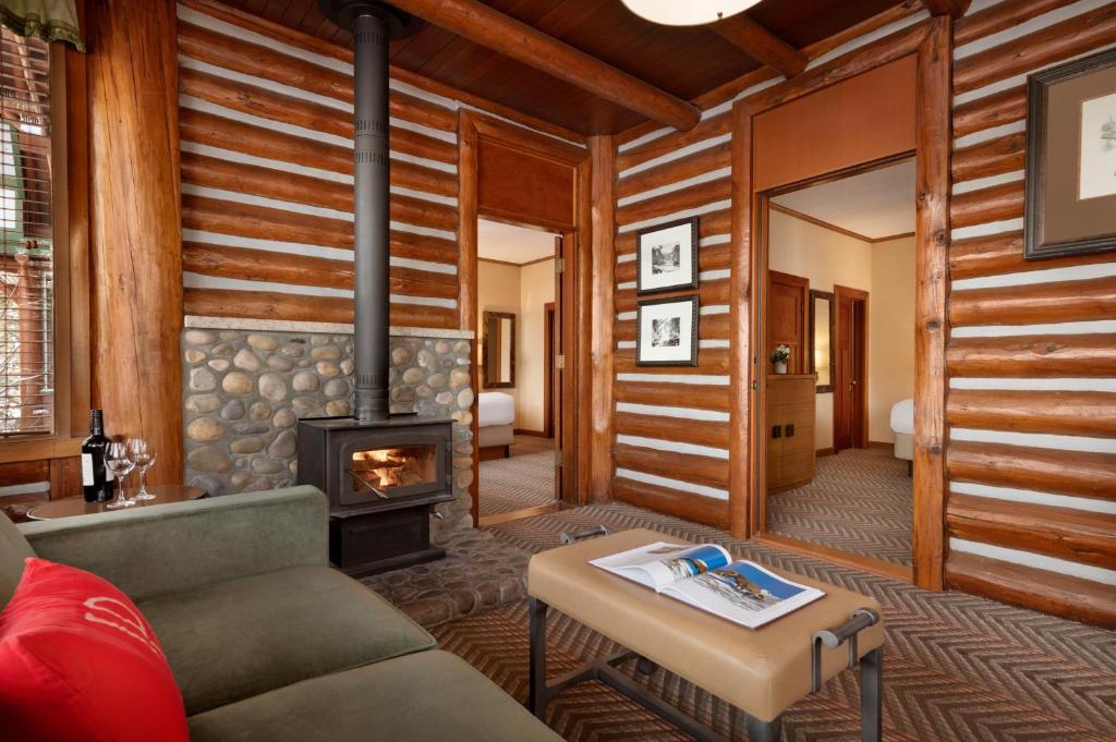 Fairmont Jasper Park Lodge - Two-Bedroom King/Queen Suite