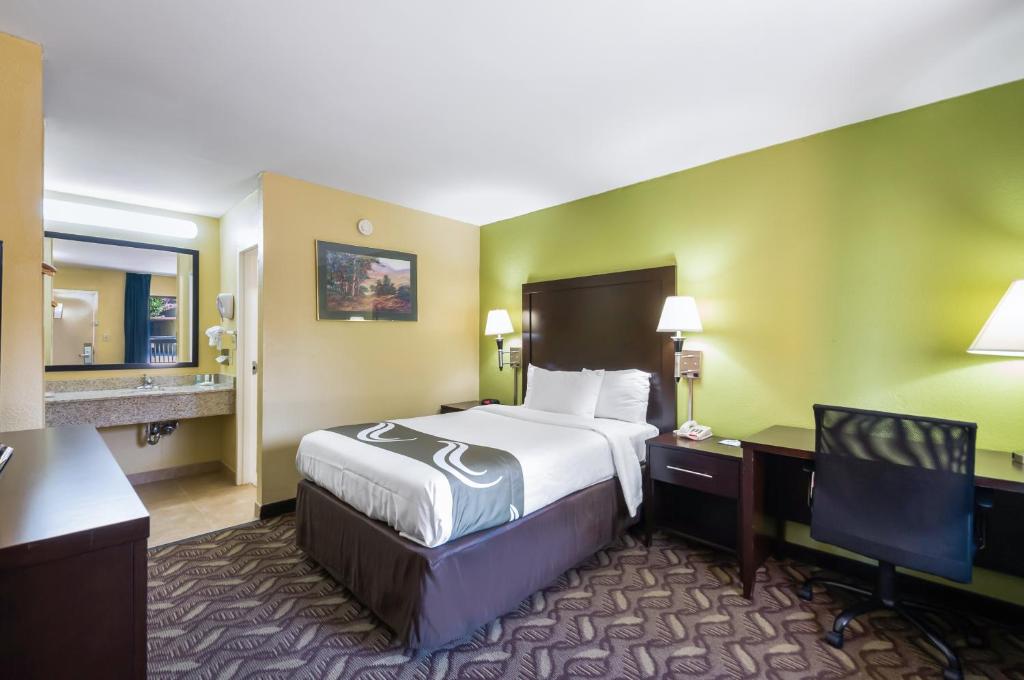 Quality Inn Fredericksburg-Central Park Area - 