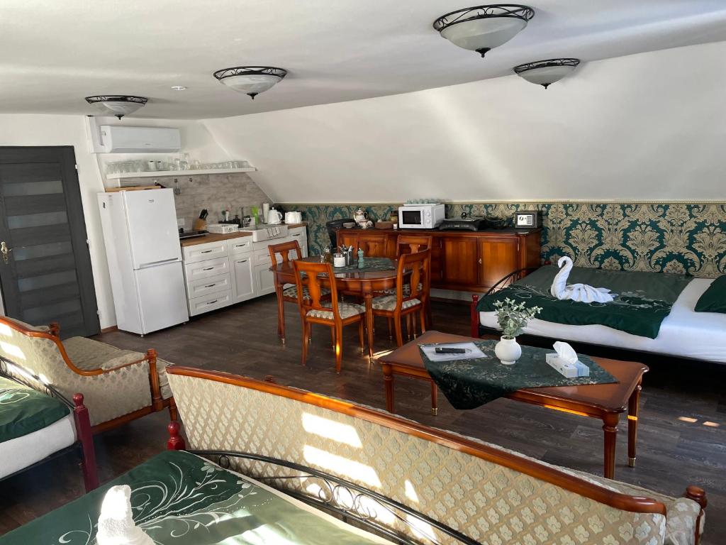 Ubytování U Synagogy Dobříš - 9