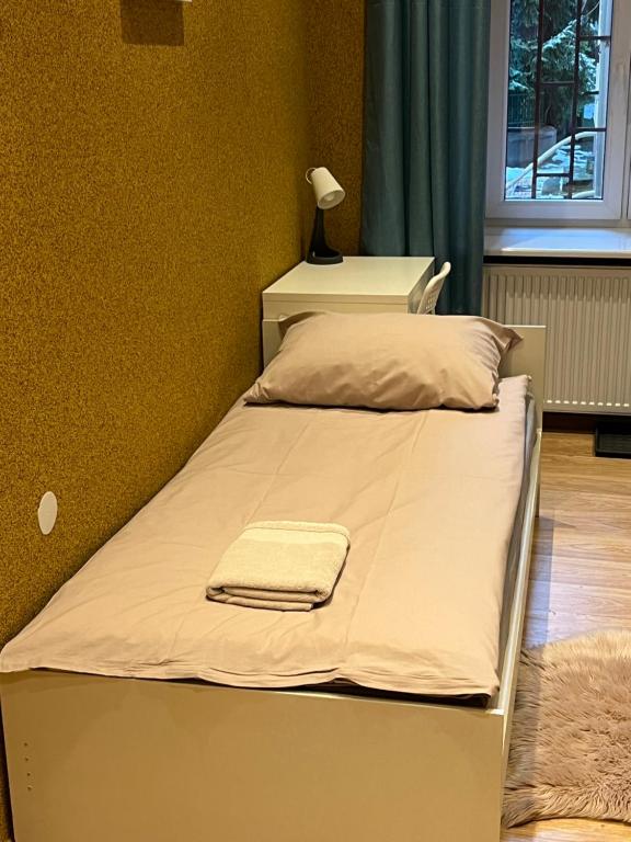 Posteľ alebo postele v izbe v ubytovaní Girls Hostel