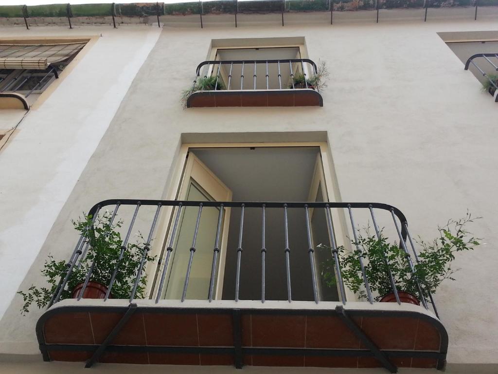 La Siesta de Picasso - 18