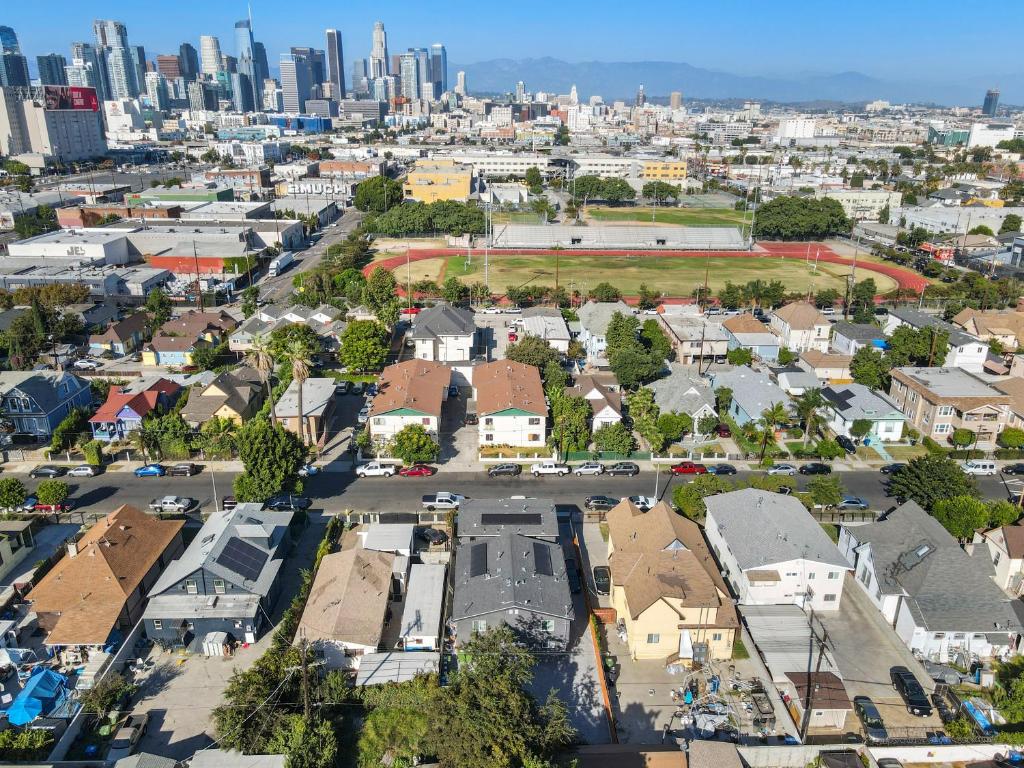 Nespecifikovaný výhled na destinaci Los Angeles nebo výhled na město při pohledu z ubytování v soukromí