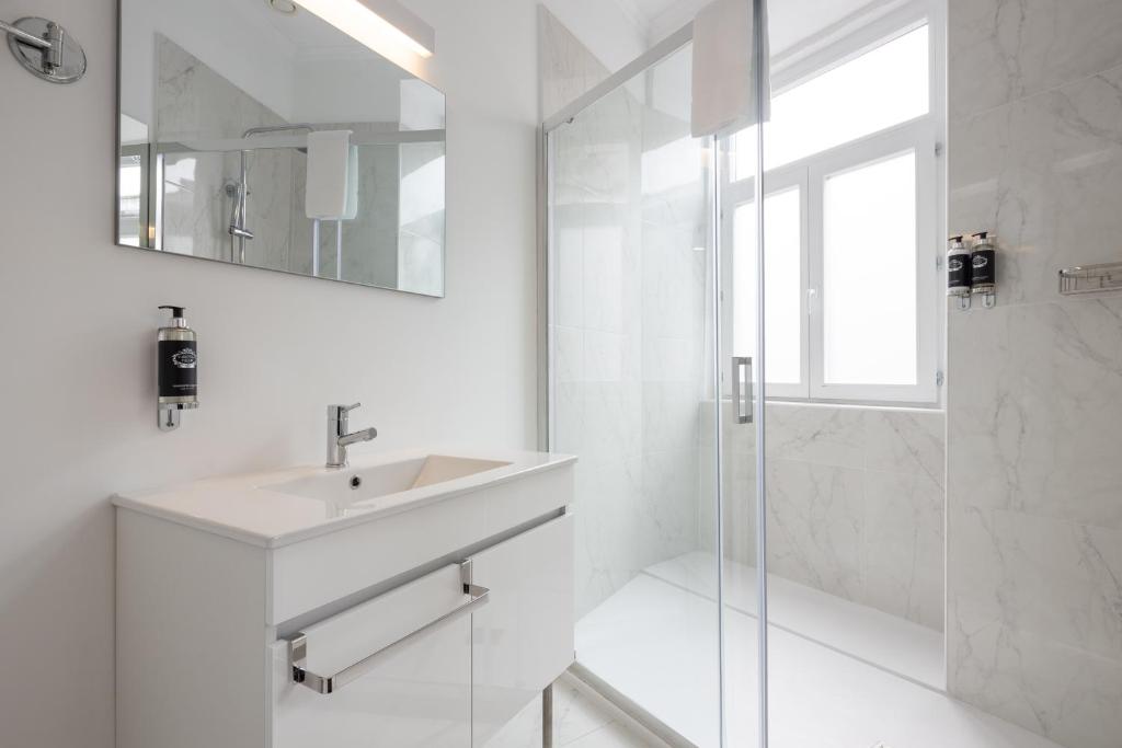 Utopian - Design Suites Porto - 12