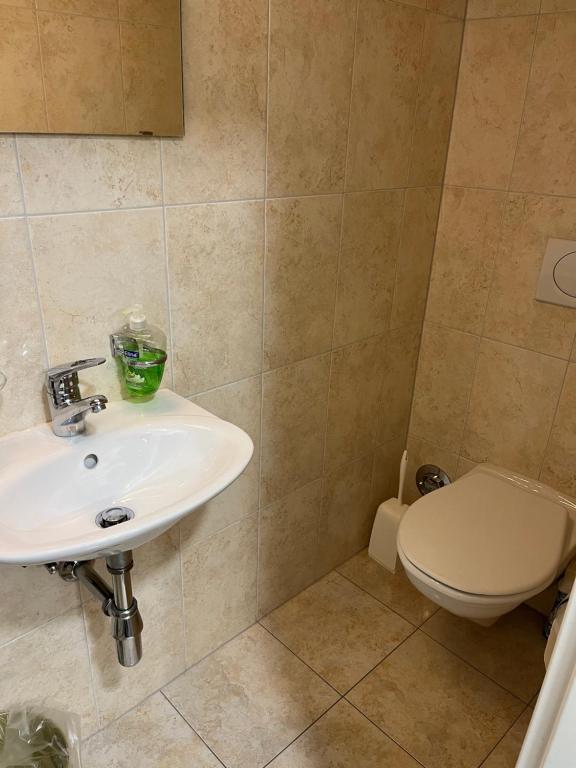 Koupelna v ubytování Grande chambre avec Salle de Bains Privative