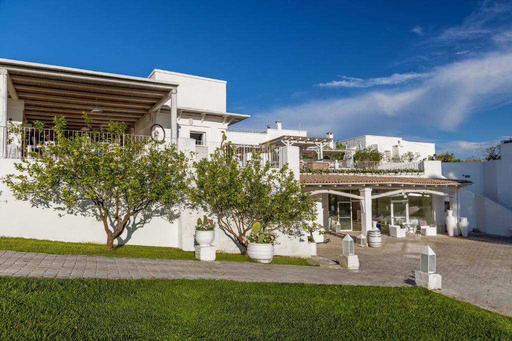 גינה חיצונית ב-Baglioni Masseria Muzza