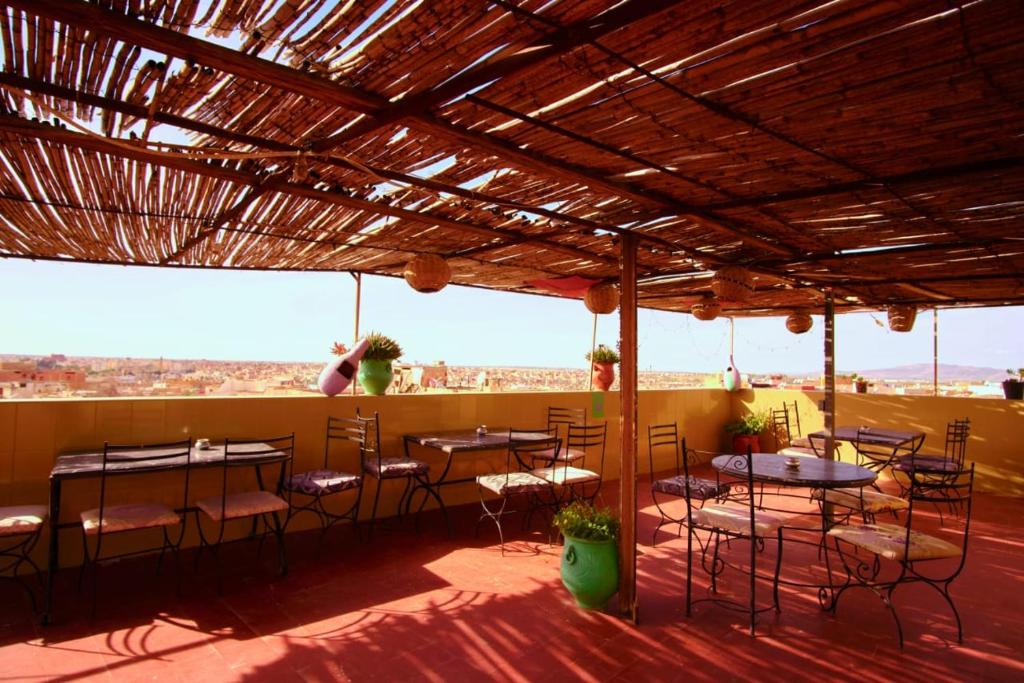 Restaurace v ubytování Dar Merzouga Meknes