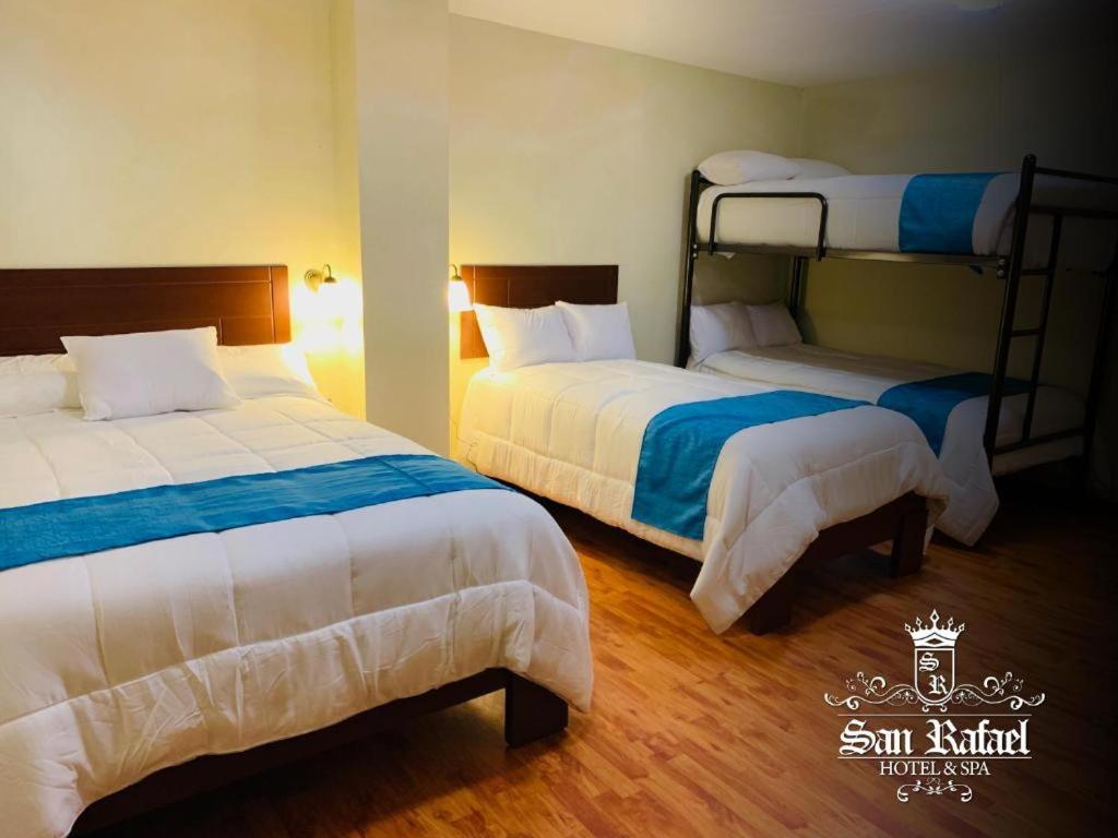 San Rafael Hotel - Family Room With Private Bathroom