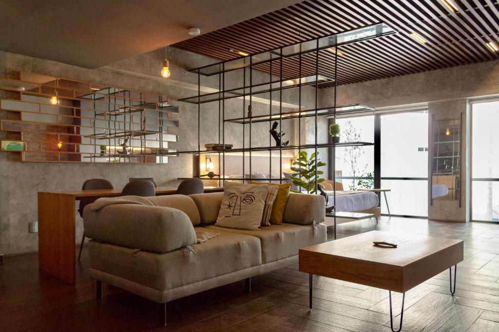 Mi Zona Lodging Nápoles - King Studio With Sofa Bed