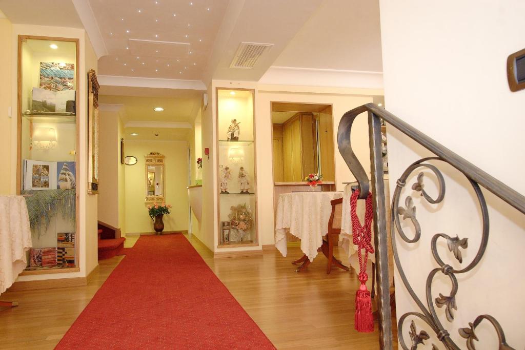 Fotografie z fotogalerie ubytování Hotel Castel Gandolfo v destinaci Castel Gandolfo
