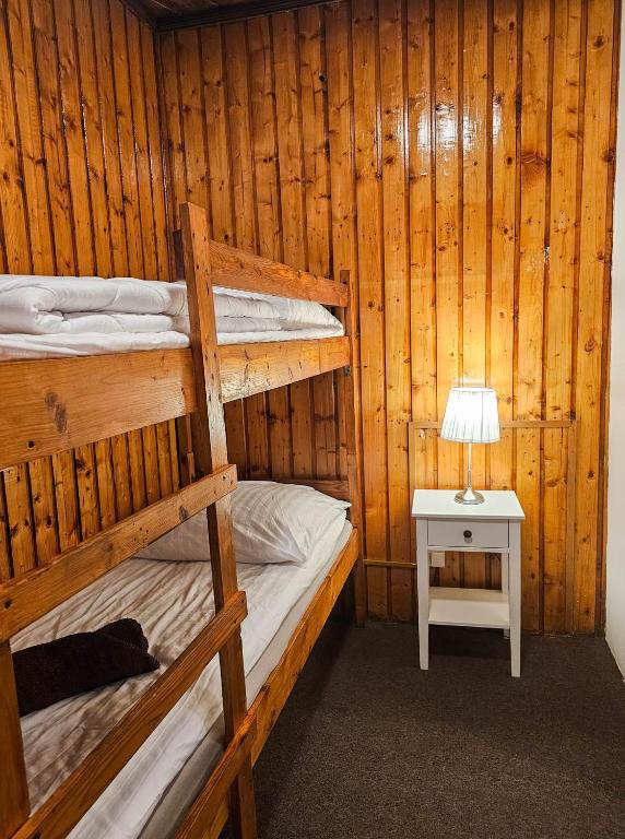 SCHRONISKO GOŚCINIEC RÓWNICA - 10