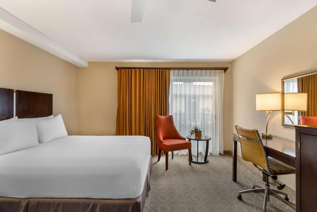 Best Western Plus Monterey Inn photo