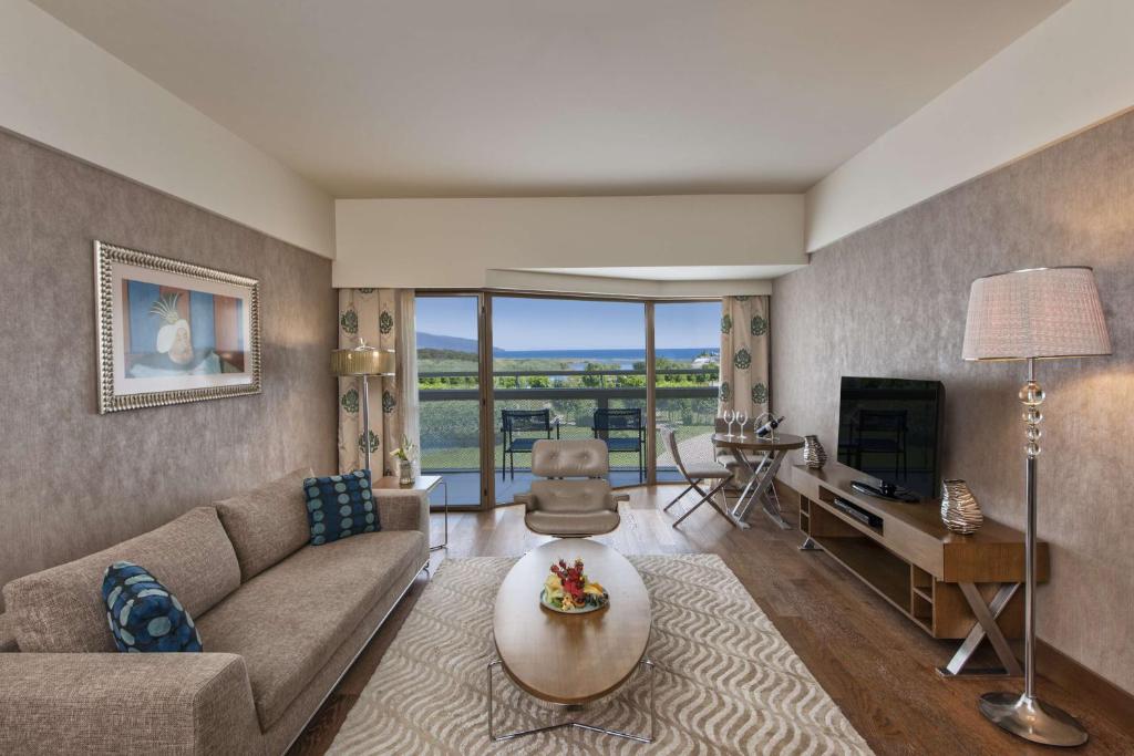 Hilton Dalaman Sarigerme Resort & Spa - Hilton Suite With Sea View