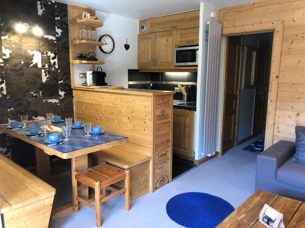 Appartement cosy 4 pers à Méribel Mottaret - FR-1-411-932