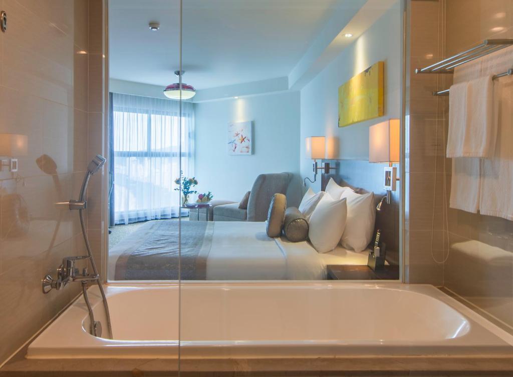 Phòng Deluxe Có Giường Cỡ Queen Nhìn Ra Thành Phố
