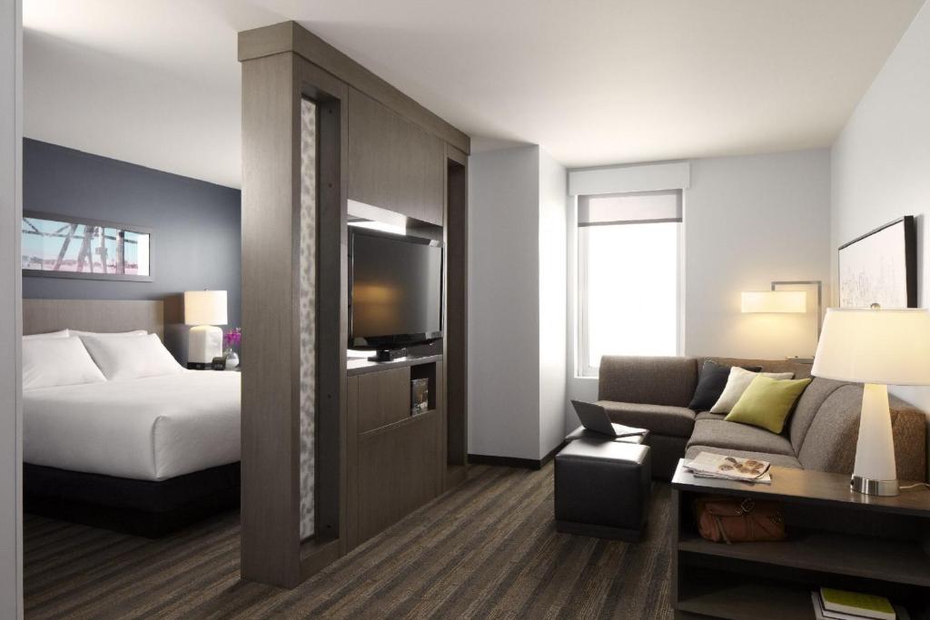 Hyatt House Seattle Downtown photo