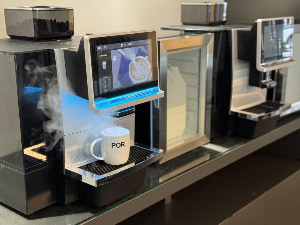 POR Singharat - Resim 13