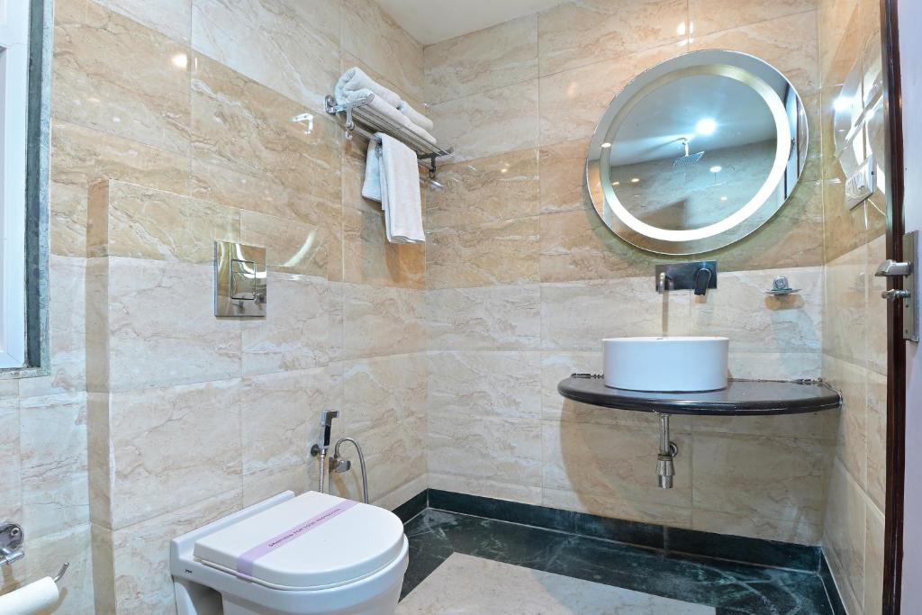 Bany a Hari Piorko Inn - Just a min away from New Delhi Railway Station