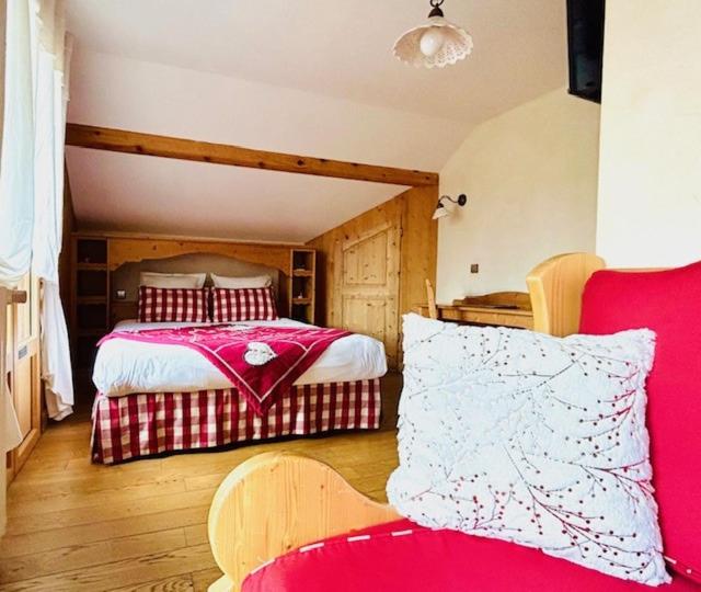 Hôtel le Jalouvre - Habitación Doble Con Balcón