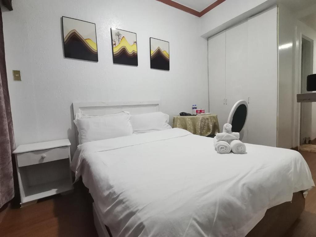 romantic makati Images