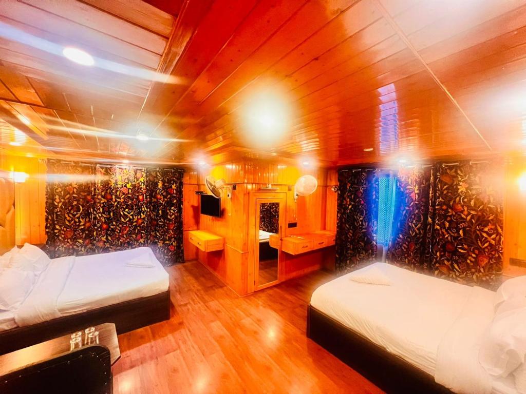 Postel nebo postele na pokoji v ubytování Pine view
