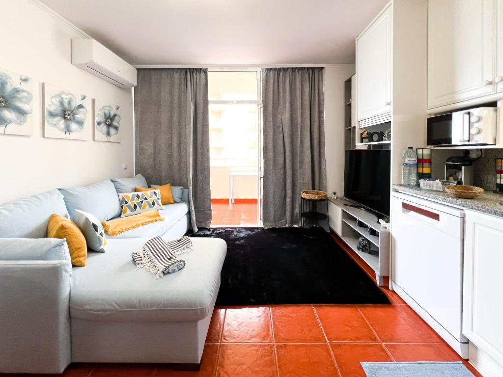 Kuchyň nebo kuchyňský kout v ubytování Apartment Rocha Varandas Amazing