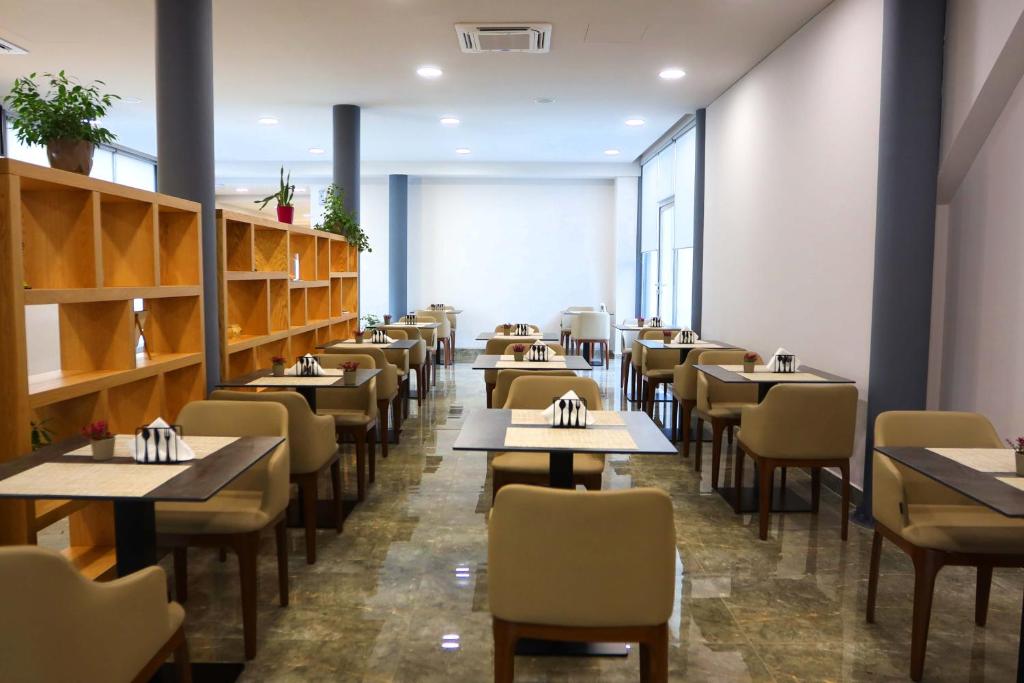 Metro Hotel Terminal - Image 4