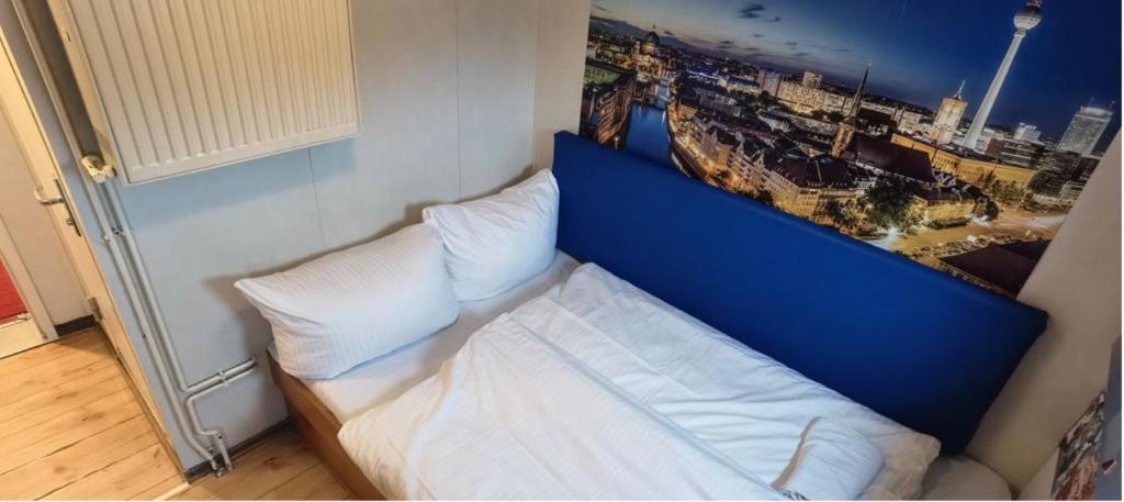 Shipotel-Berlin GmbH, Shipotel Eastern & Shipotel Western - Resim 42