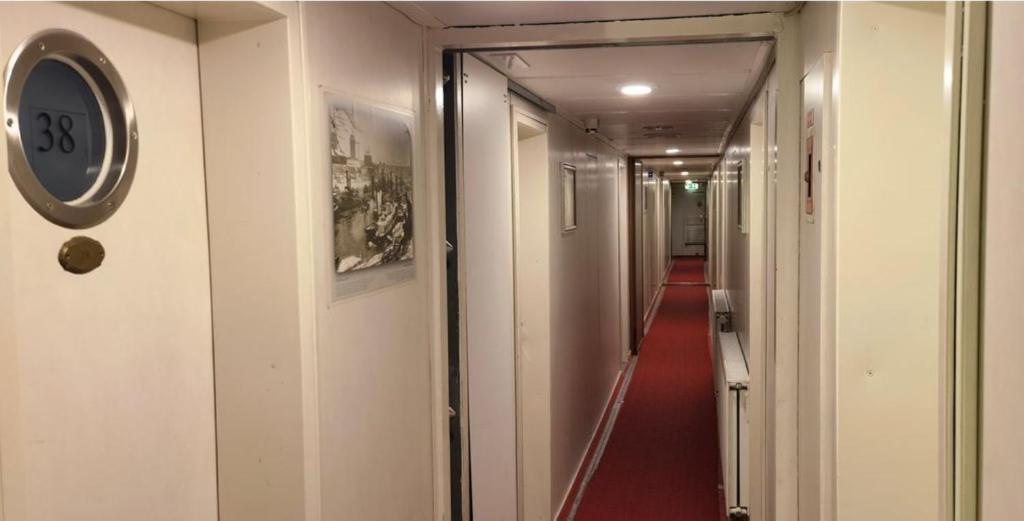 Shipotel-Berlin GmbH, Shipotel Eastern & Shipotel Western - 18