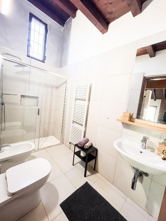 Koupelna v ubytování Piccinardi house - appartamento 4 posti letto