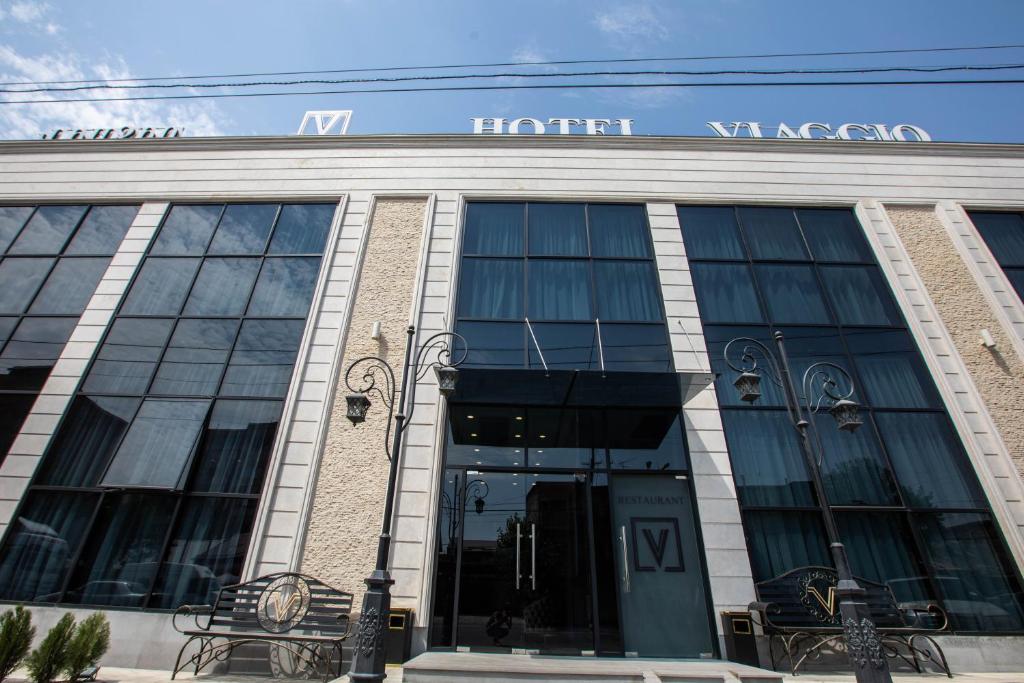 Budova, kde se hotel nachází