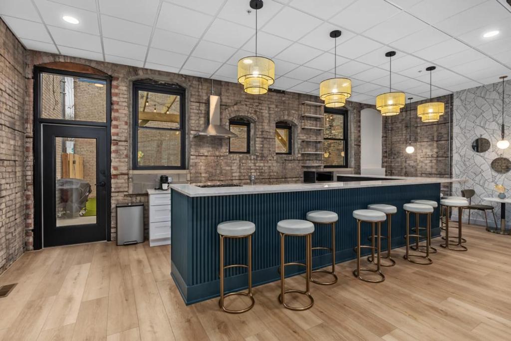 The BlueJay Hotel Daily Event Space Rental, Grand Rapids (updated