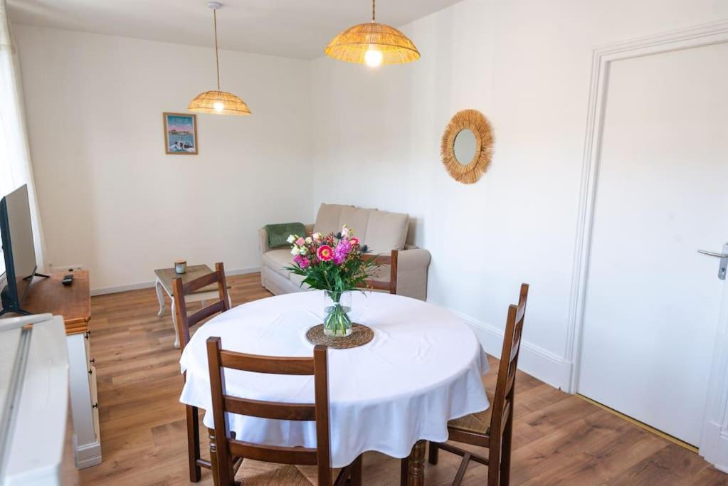 Photo de la galerie de l'établissement La Petite Marcelle, appartement & garage, au Tréport