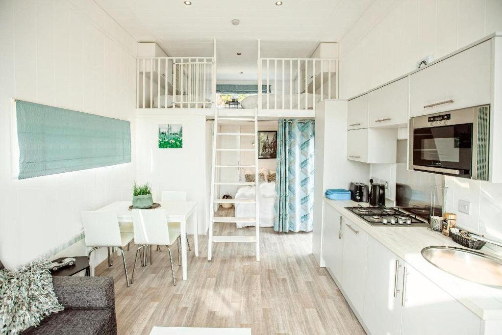Little Eden Country Park, Bridlington with Private Hot Tubs - Retiro De Pescadores - Oceana
