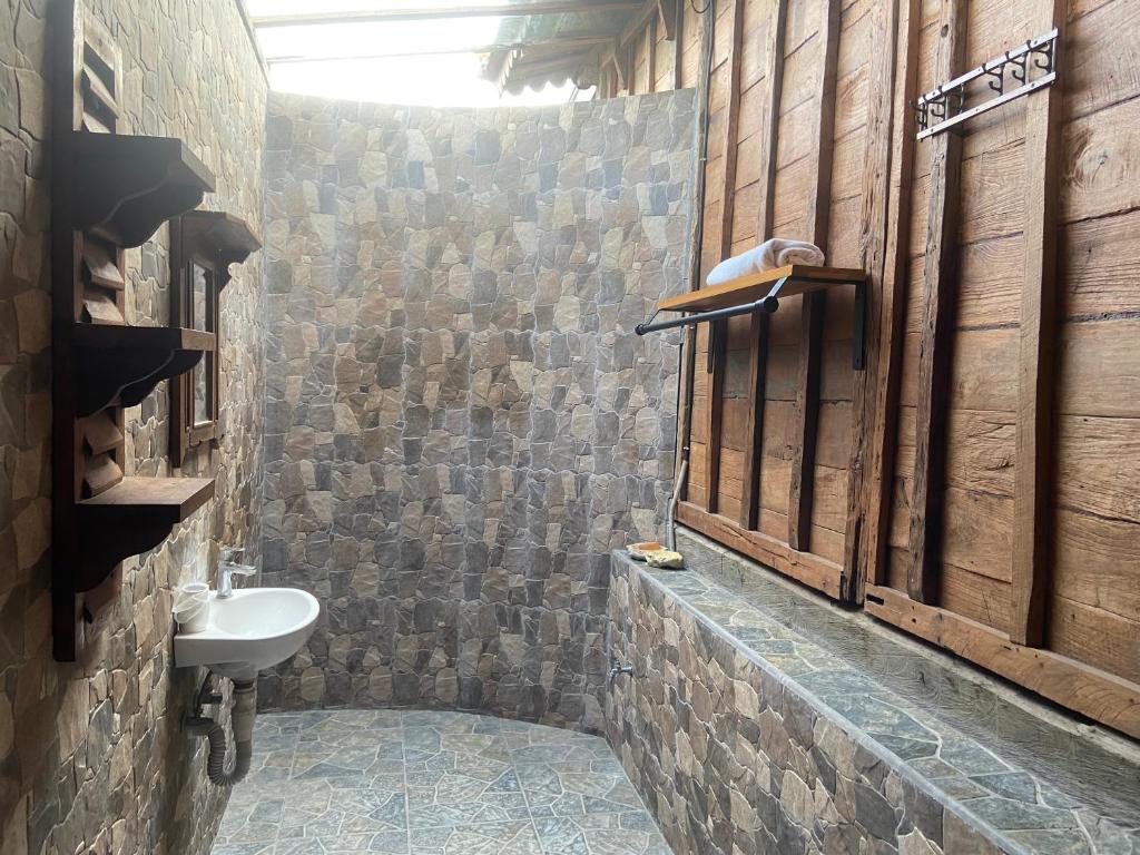 Pucuk Bali Homestay - Business Double Room With Gym Access
