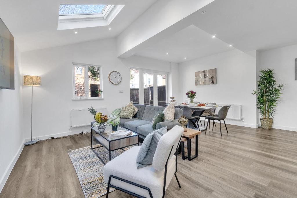 homely North London Apartments Hendon - Apartamento De Tres Habitaciones