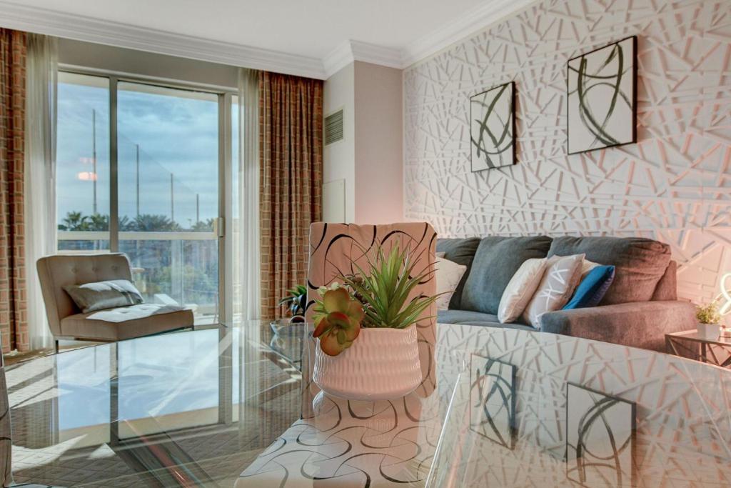 Posezení v ubytování Serenity Suite at MGM Signature