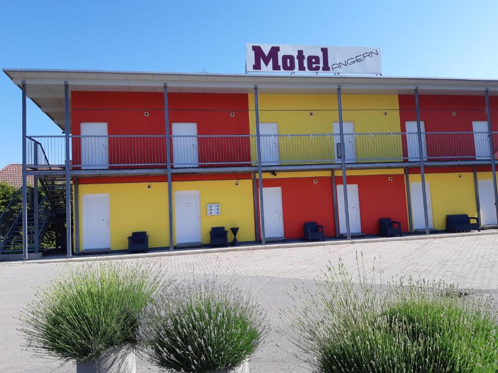 Budova, kde se motel nachází