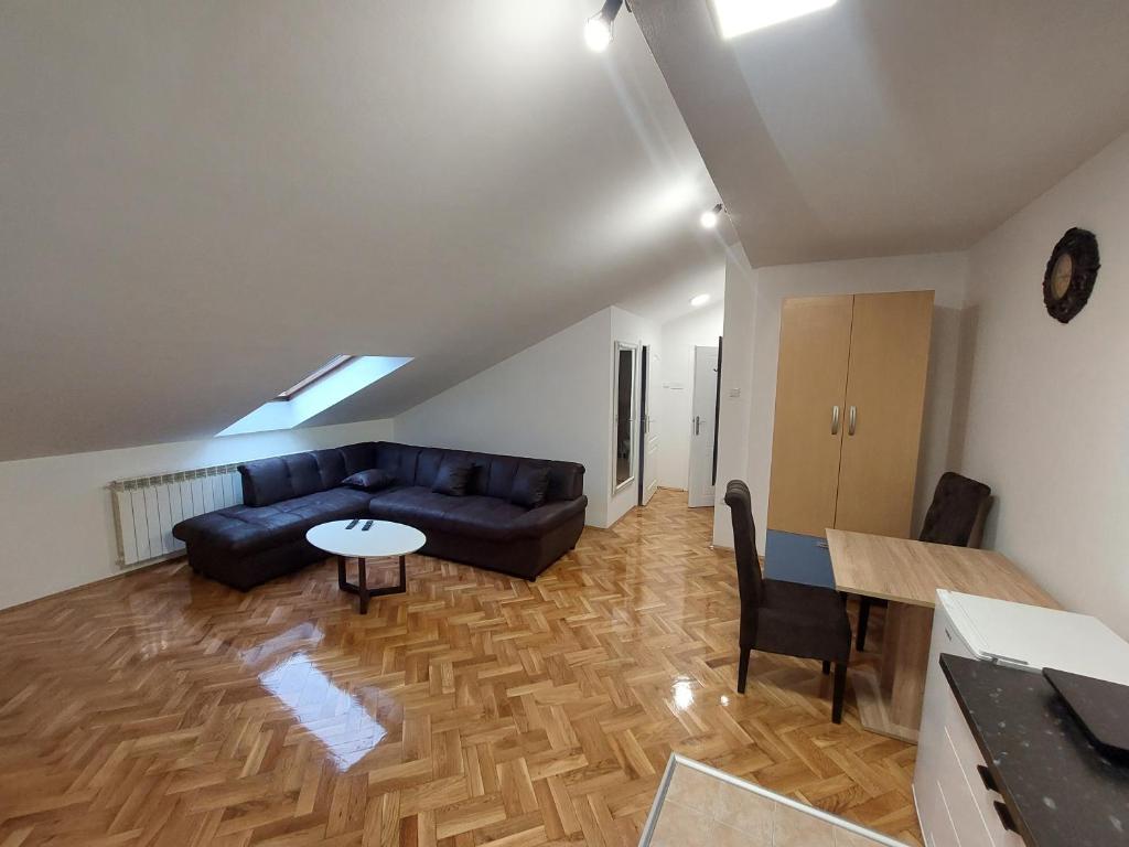 Apartmani Jasmin - One-Bedroom Apartment