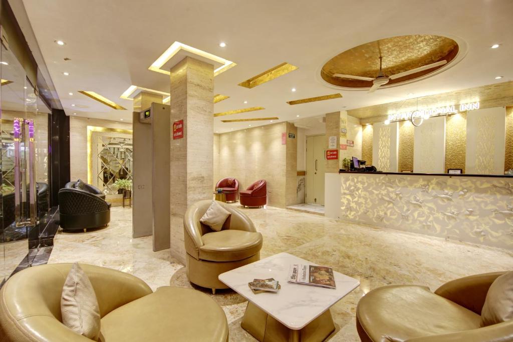 Posezení v ubytování Hotel International Inn - Near Delhi Airport