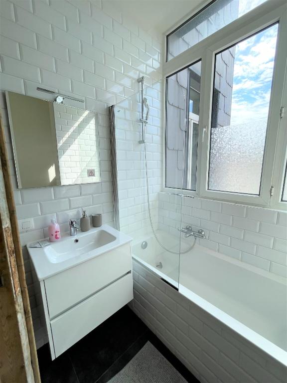 Koupelna v ubytování Boho Apartments - 2 Bedrooms