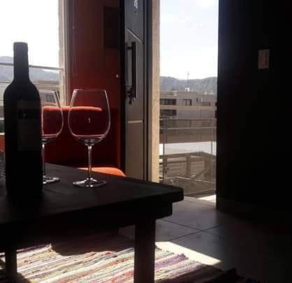 Nápoje v ubytování DEPARTAMENTOS BOUTIQUE DE DISEÑADOR " TERRAZA 26 " - Cochera - Vista a la montaña - CANCELACIÓN GRATUITA - SIN PAGAR POR ADELANTADO