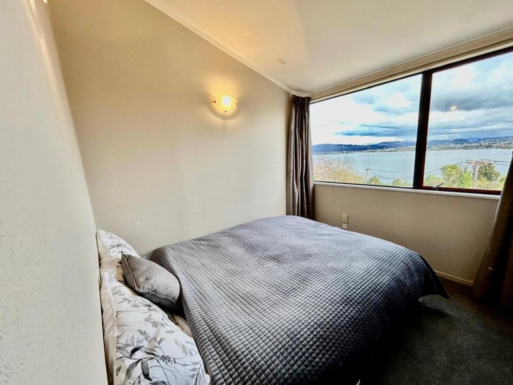 Premium lake view home - Resim 10