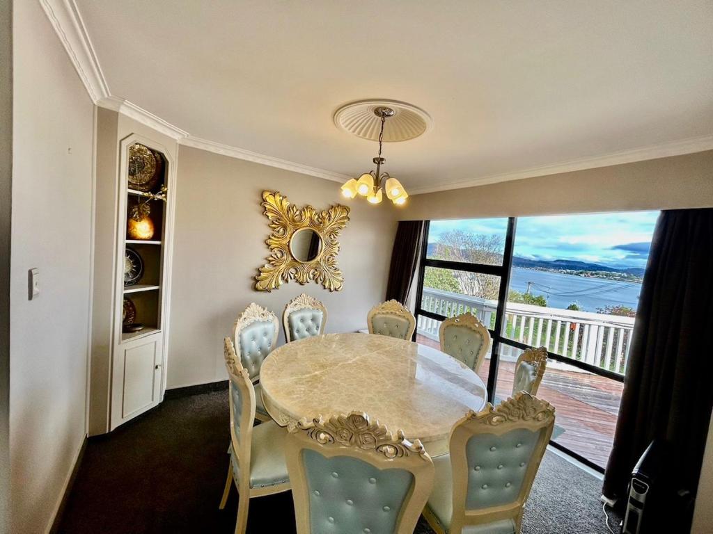 Premium lake view home - Resim 4