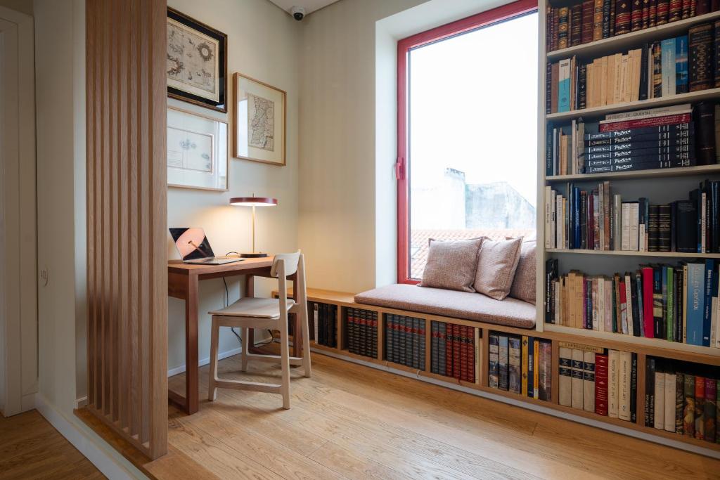 NINE DOTS Azorean Art Boutique Hotel - Resim 31