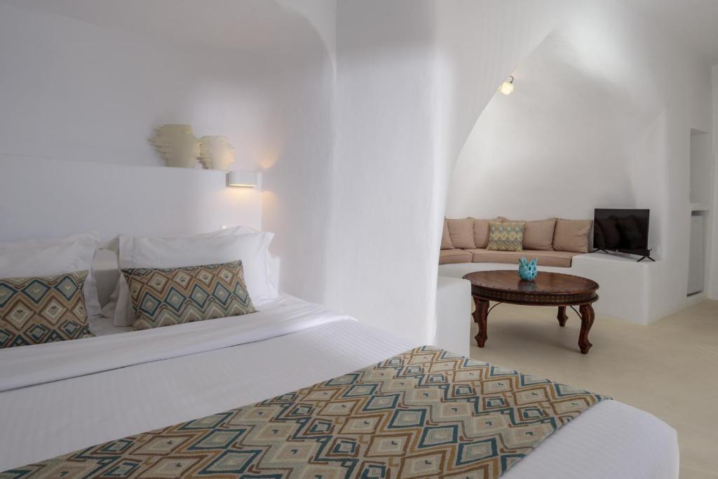 Kamares Apartments - 1