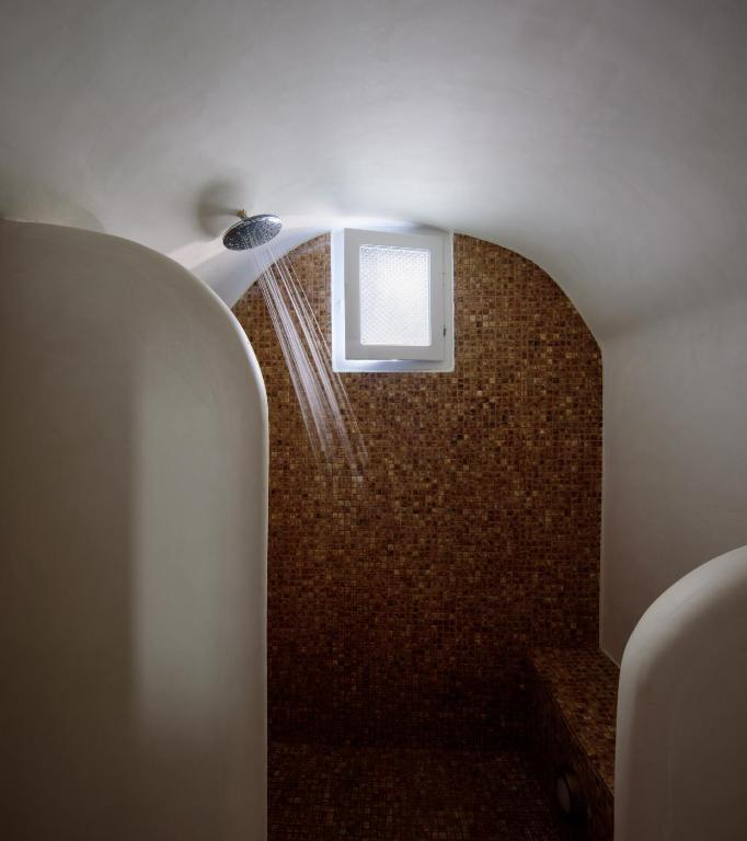 Kamares Apartments - 16